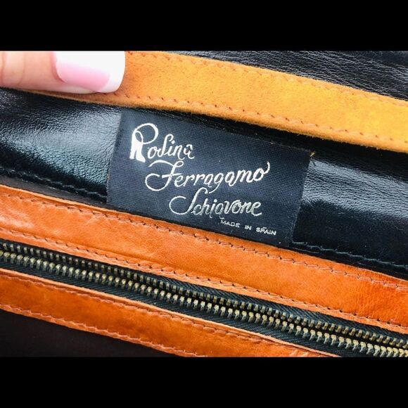 ROSINA FERRAGAMO SCHIAVONE Vintage leather and suede purse - Picture 6 of 10